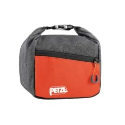 Petzl Sakab Bouldering Chalk Bag 12 Petzl Sakab Bouldering Chalk Bag -Climbing Wear Store Petzl Sakab Chalk Bag 04 726140