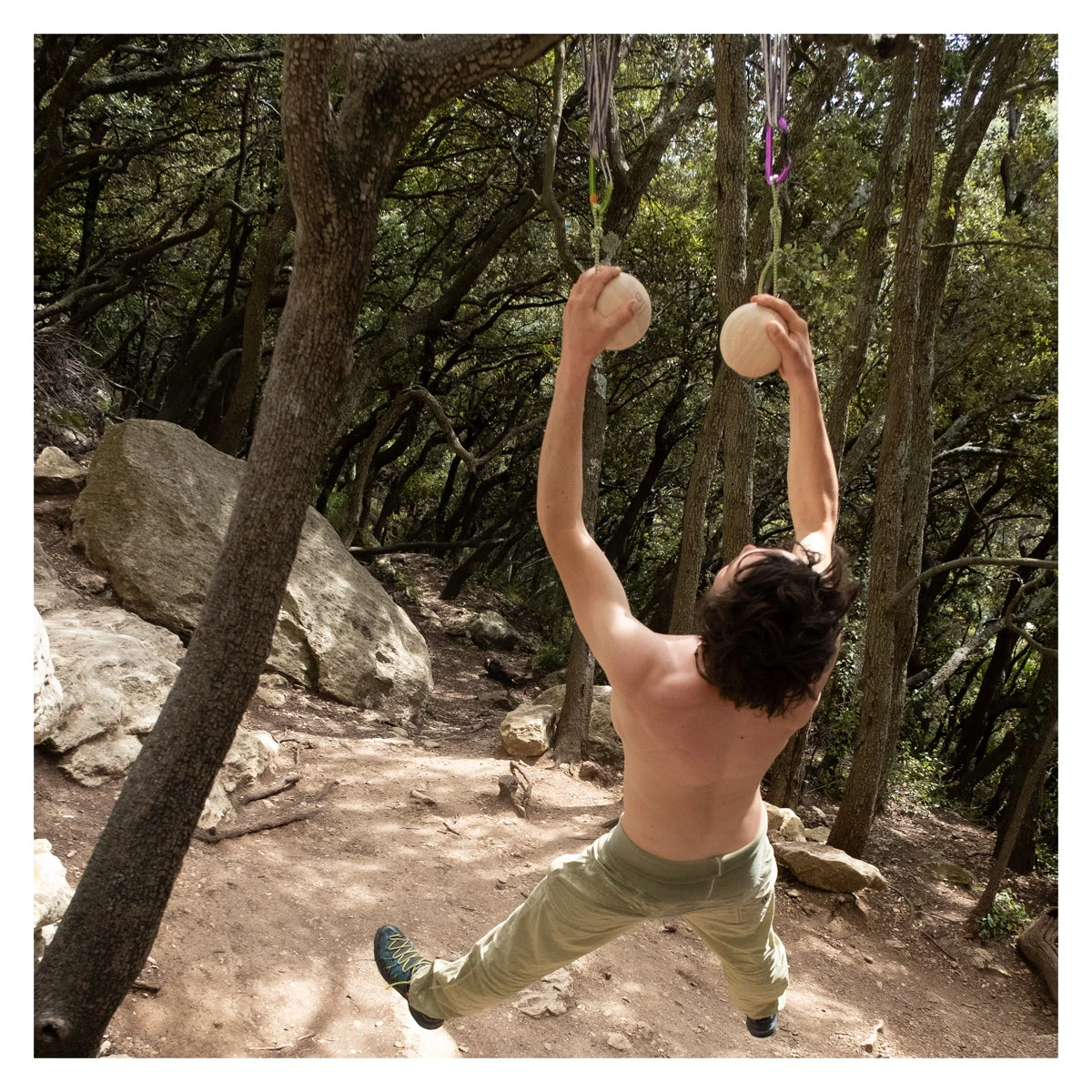 YY Vertical Climbing Balls Training Gear - 12cm 5 YY Vertical Climbing Balls Training Gear - 12cm - Image 3