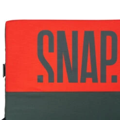 SNAP Hop Bouldering Crash Pad -Climbing Wear Store snap crash pads hop grenadine logo
